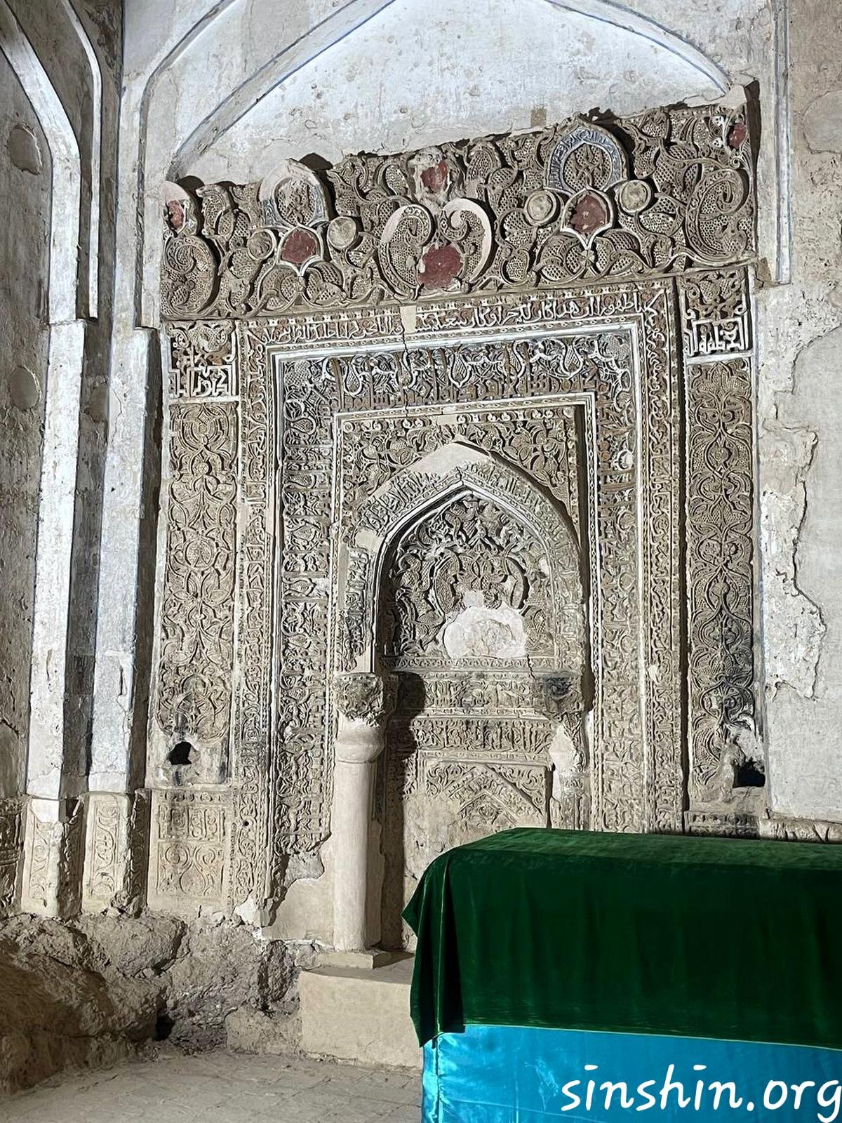 بقعه پير حمزه سبز پوش عزیز الدین نسفی آبان 1404