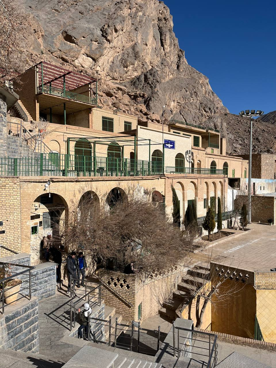 غار چک چک؛ قبله زرتشتیان